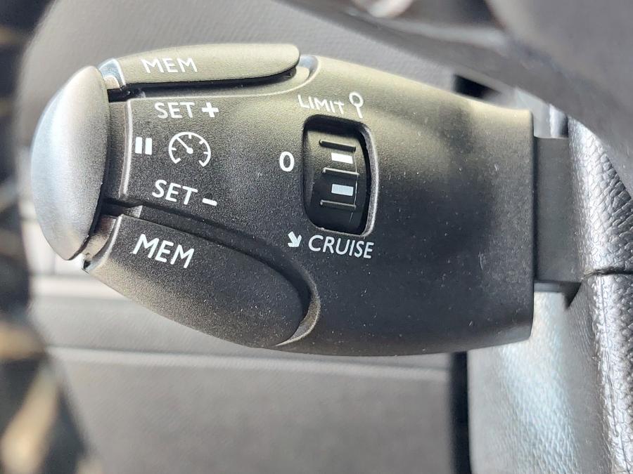 peugeot-308-sw-2021-diesel-1499cc