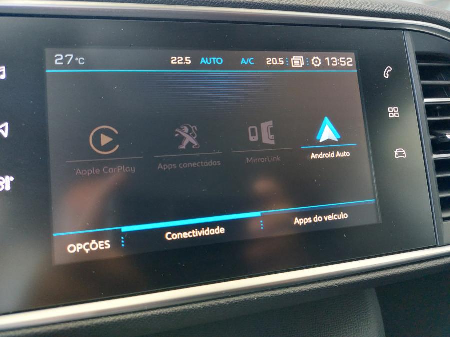 peugeot-308-sw-2021-diesel-1499cc