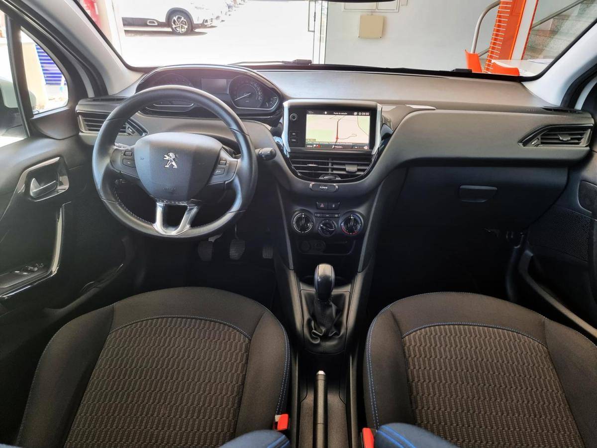 peugeot-208-2018-gasolina-1199cc