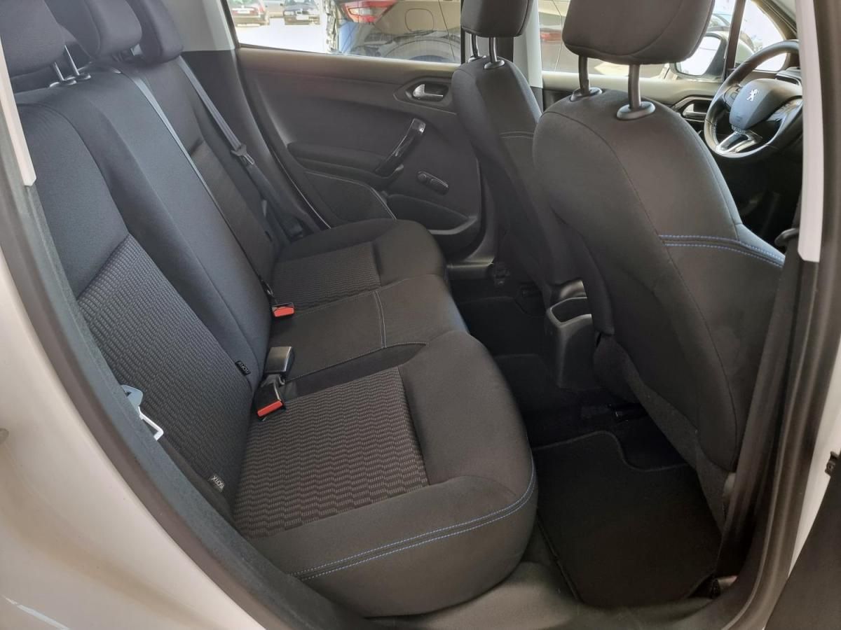 peugeot-208-2018-gasolina-1199cc