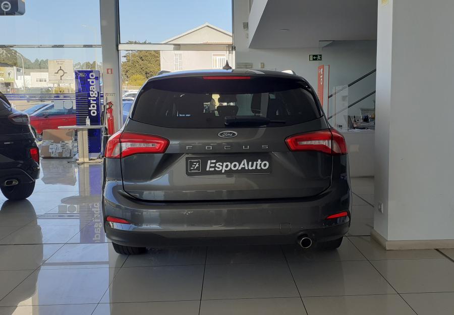 ford-focus-sw-2019-diesel-1499cc
