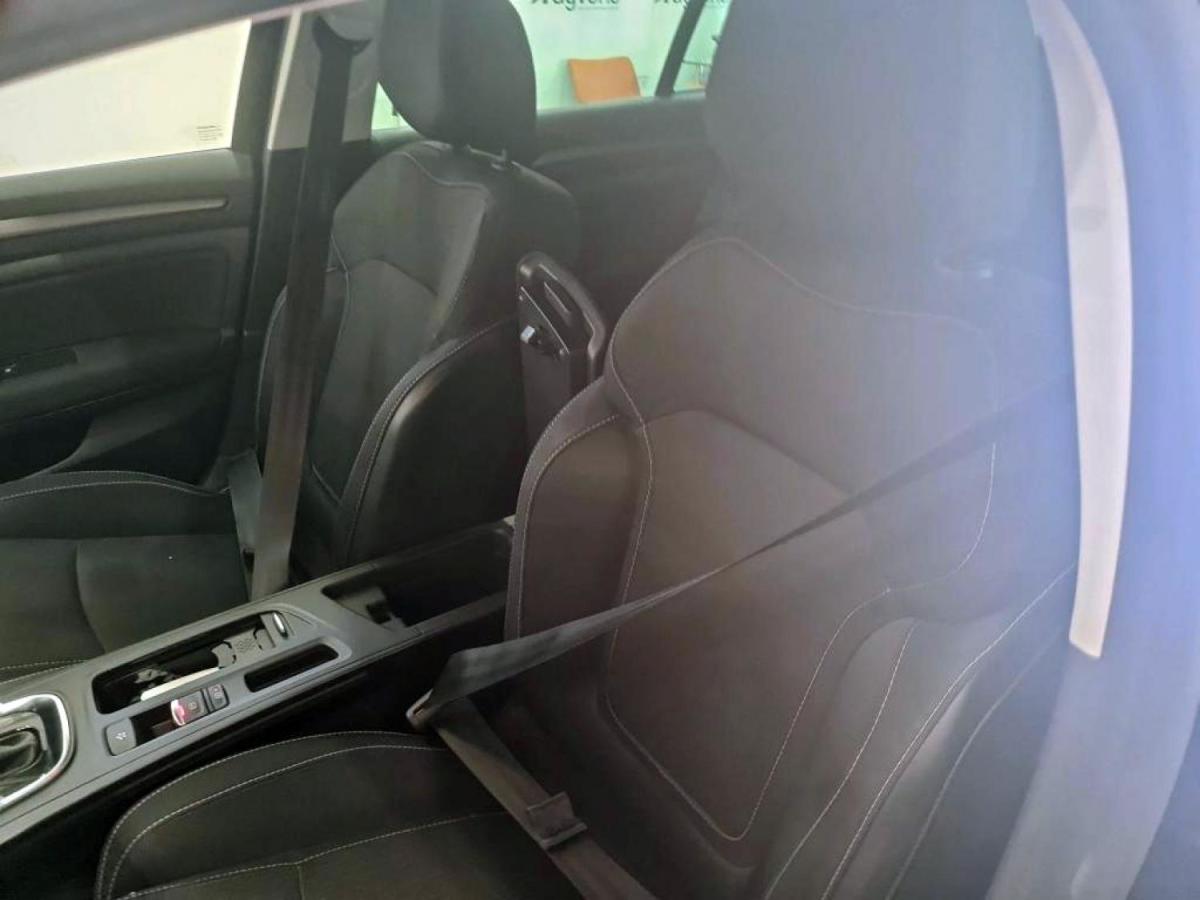 renault-megane-sport-tourer-2021-hibrido-a-gasolina-1598cc