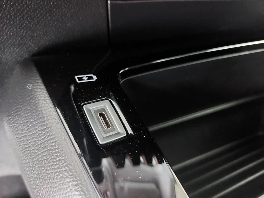 peugeot-208-2021-eletrico-0cc