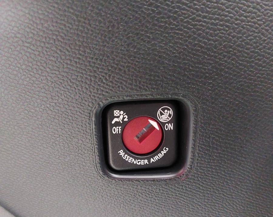 peugeot-208-2021-eletrico-0cc