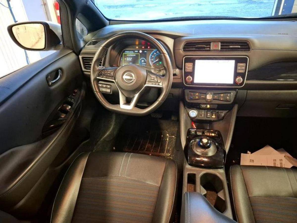 nissan-leaf-2023-eletrico-0cc