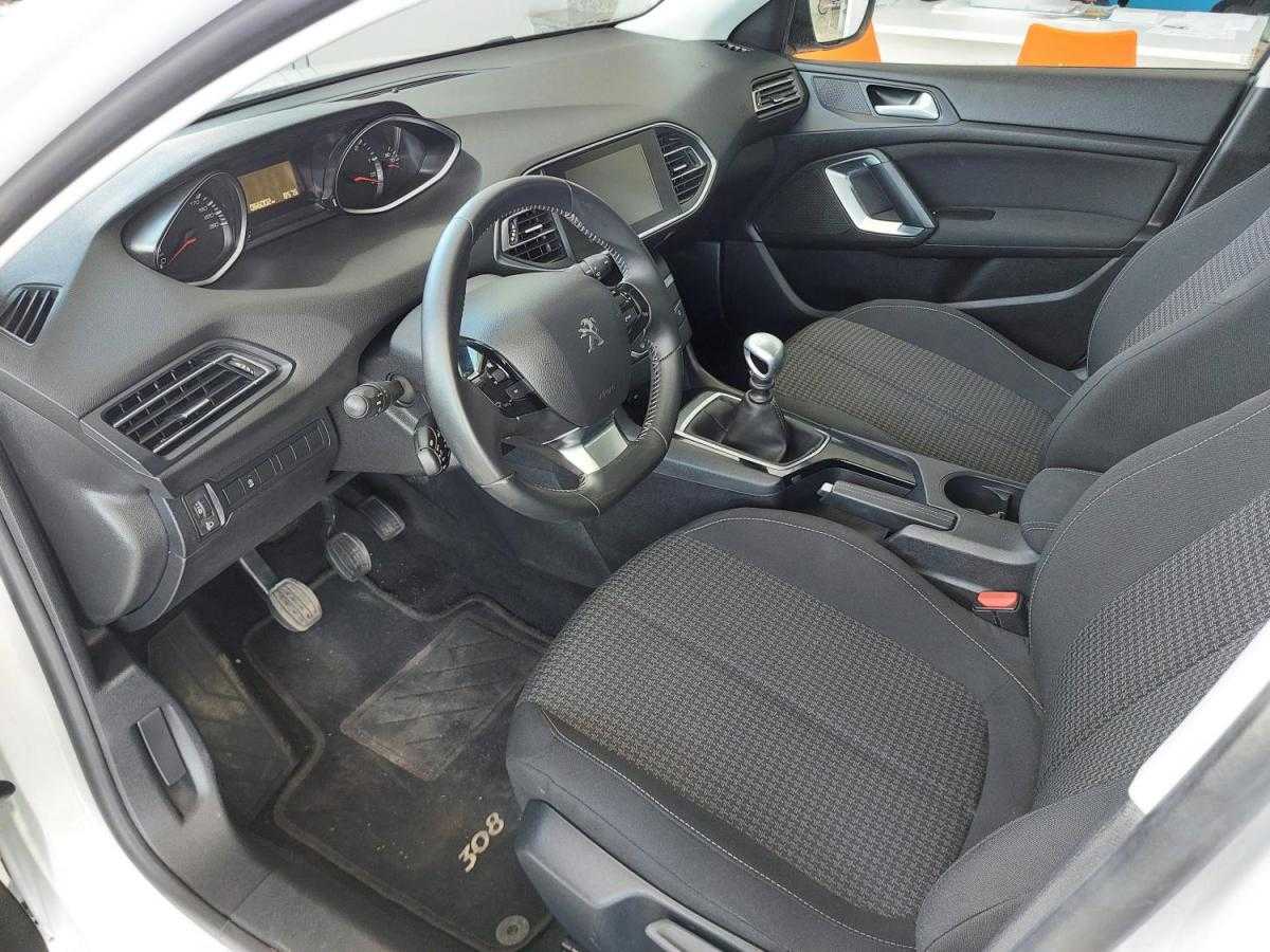 peugeot-308-2019-diesel-1499cc