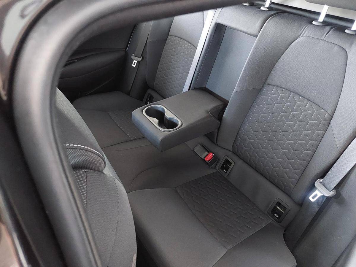 toyota-corolla-sw-2022-hibrido-a-gasolina-1798cc