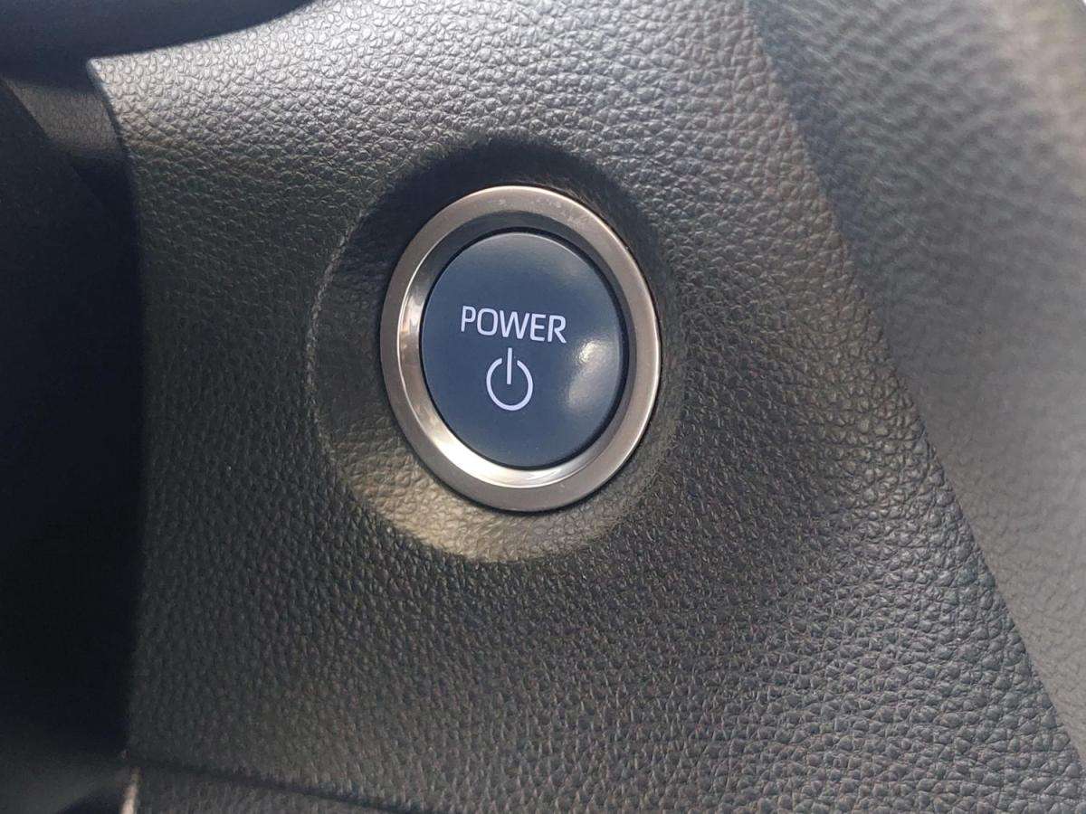 toyota-corolla-sw-2022-hibrido-a-gasolina-1798cc