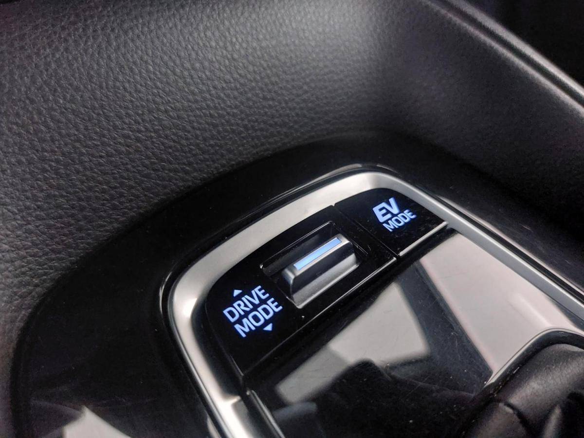 toyota-corolla-sw-2022-hibrido-a-gasolina-1798cc