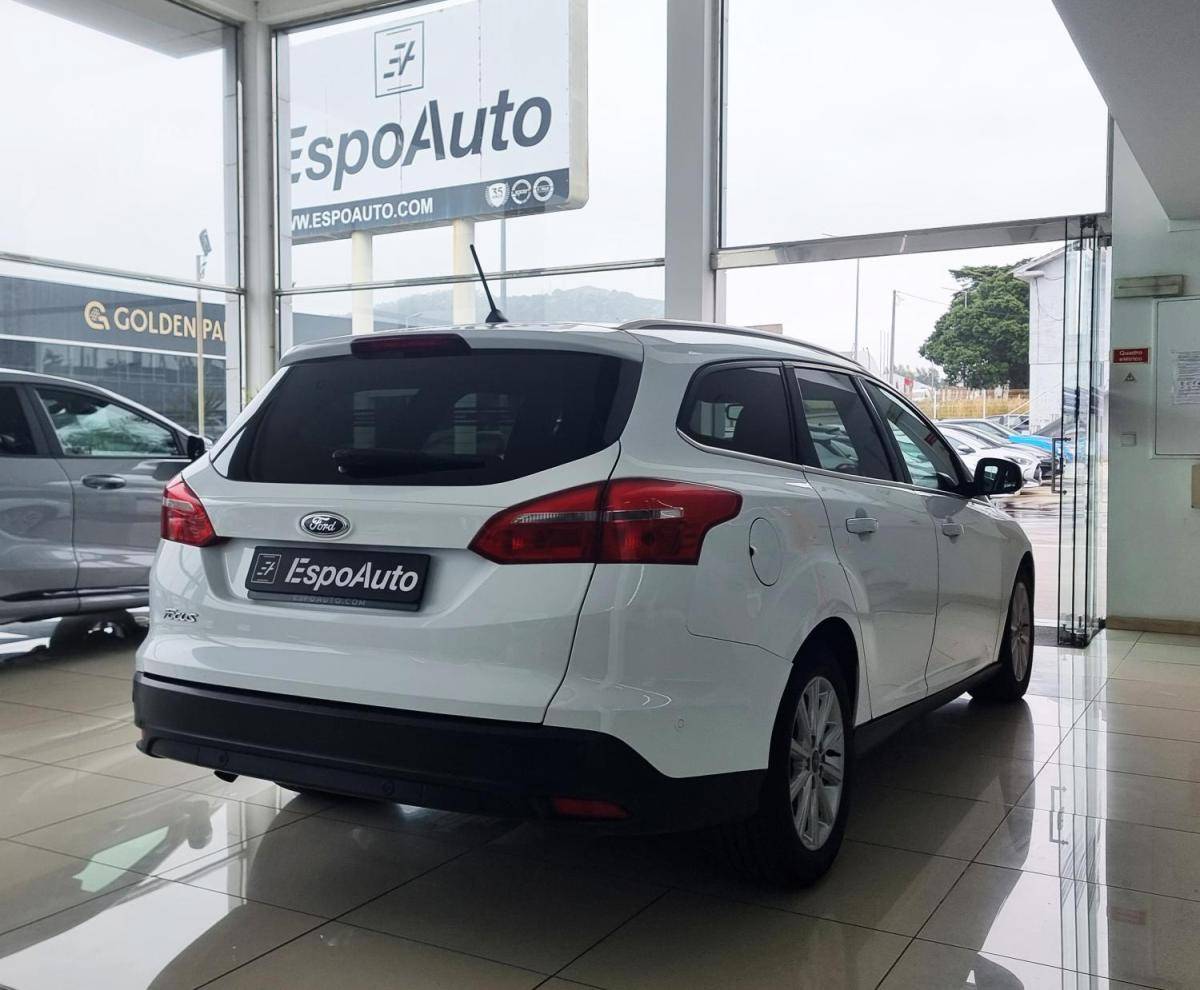 ford-focus-sw-2018-diesel-1499cc