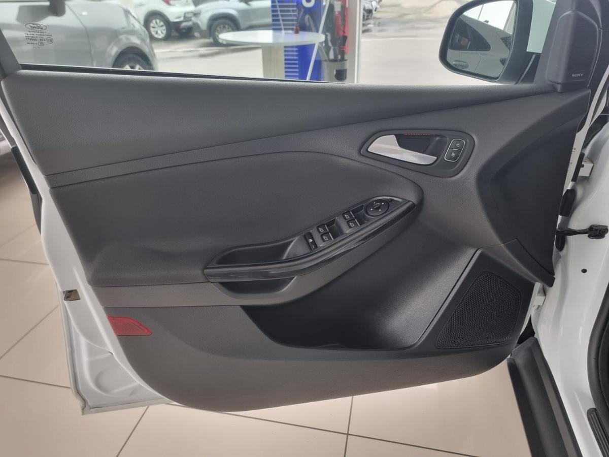 ford-focus-sw-2018-diesel-1499cc