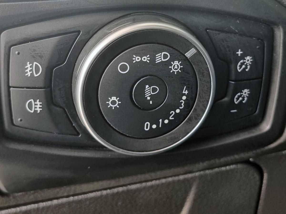 ford-focus-sw-2018-diesel-1499cc