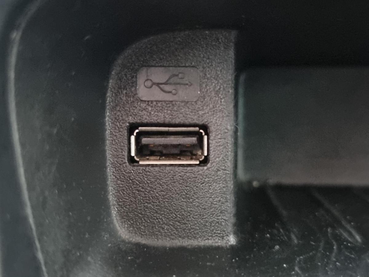 ford-focus-sw-2018-diesel-1499cc