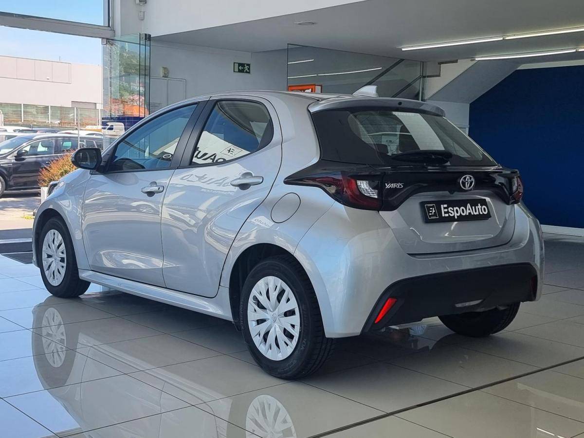 toyota-yaris-2021-gasolina-998cc
