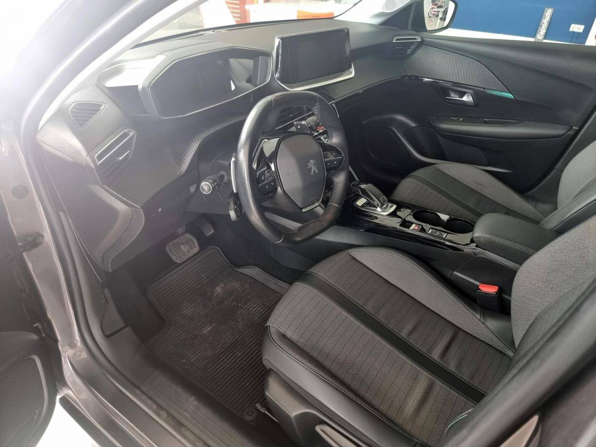 peugeot-208-2021-gasolina-1199cc