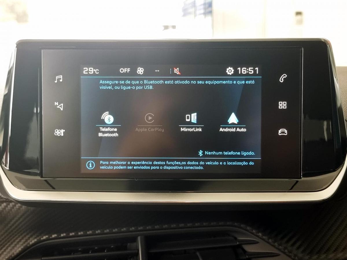 peugeot-208-2021-gasolina-1199cc