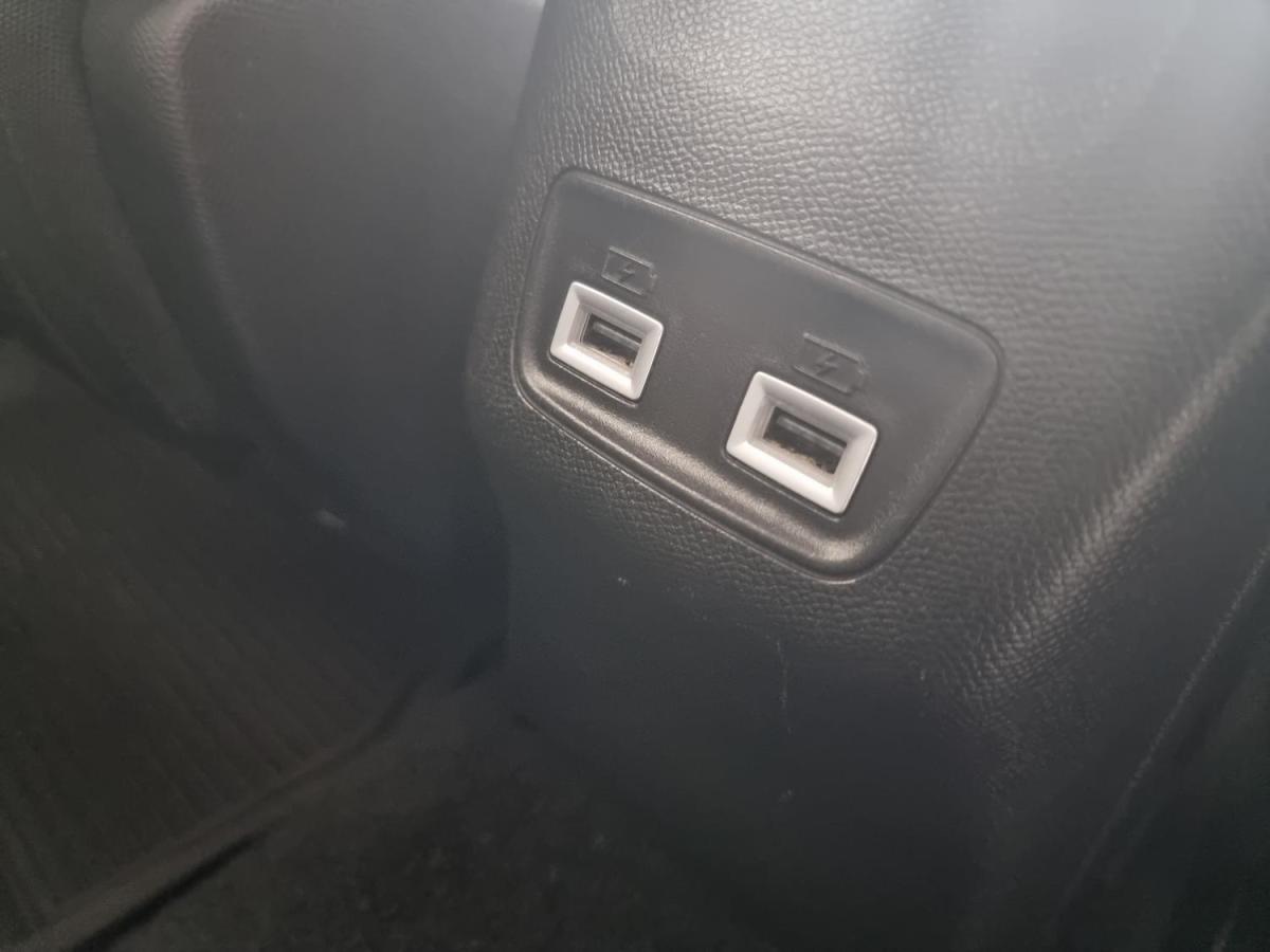 peugeot-208-2021-gasolina-1199cc