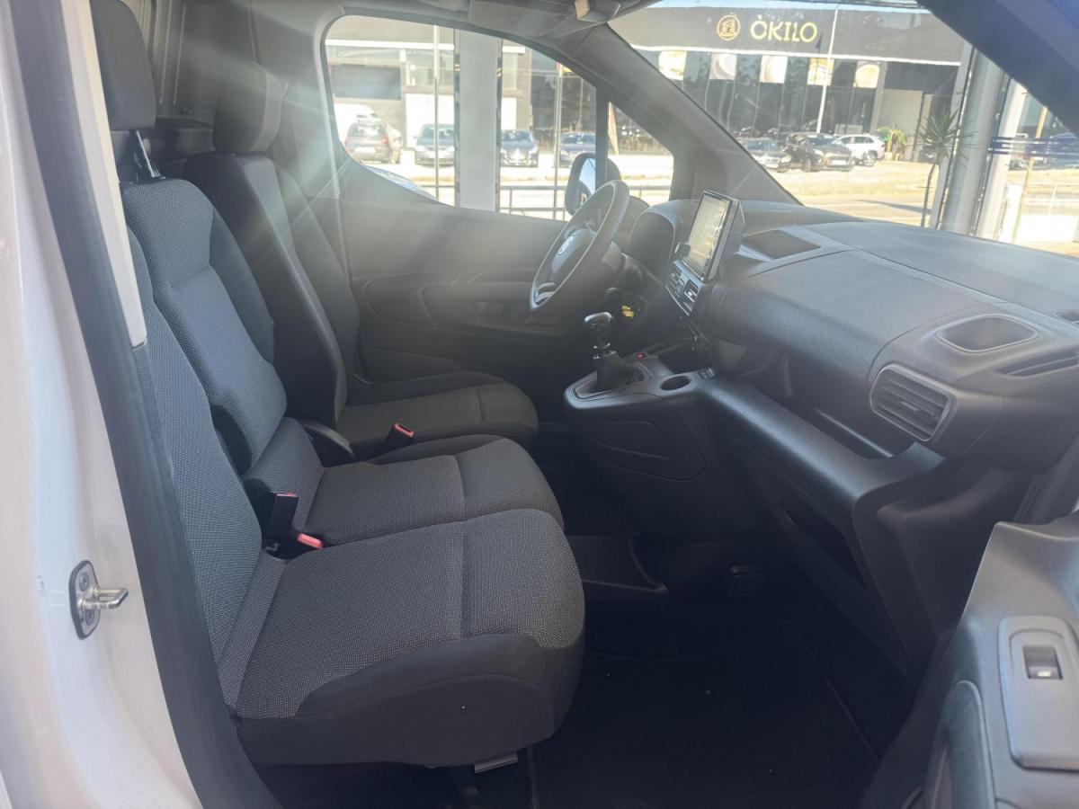 fiat-doblo-2023-diesel-1499cc