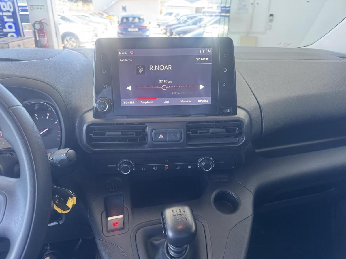 fiat-doblo-2023-diesel-1499cc