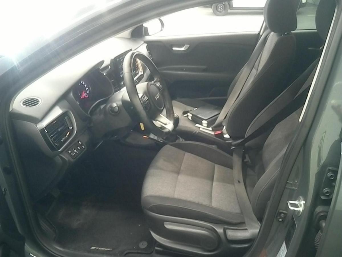 kia-stonic-2022-gasolina-998cc