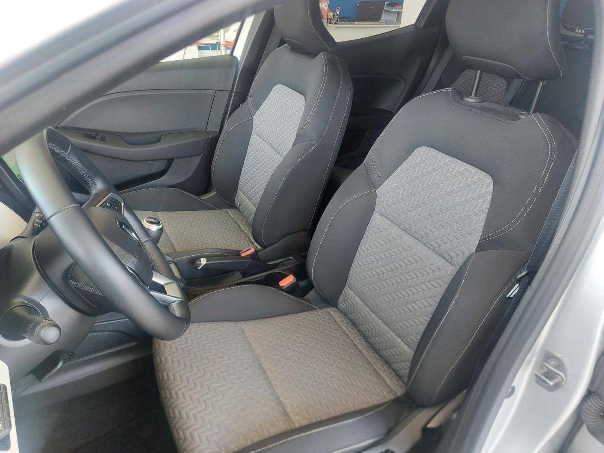 renault-clio-2023-gpl-999cc