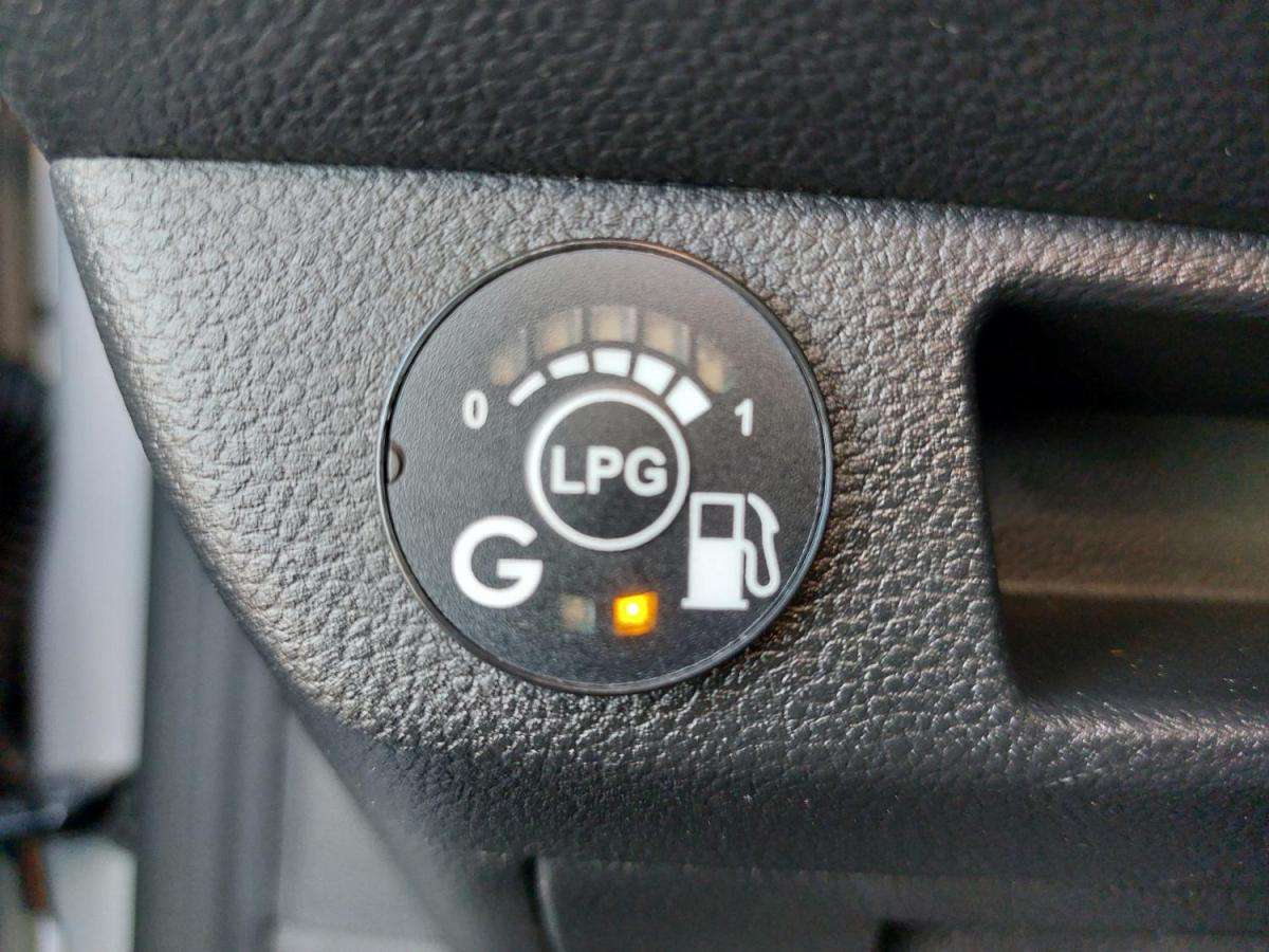 renault-clio-2023-gpl-999cc