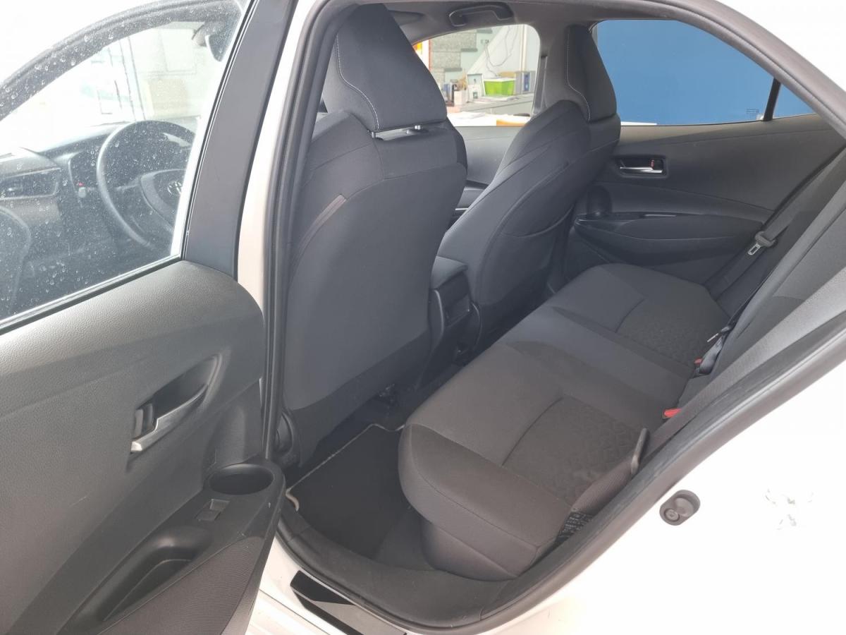 toyota-corolla-2021-hibrido-a-gasolina-1798cc
