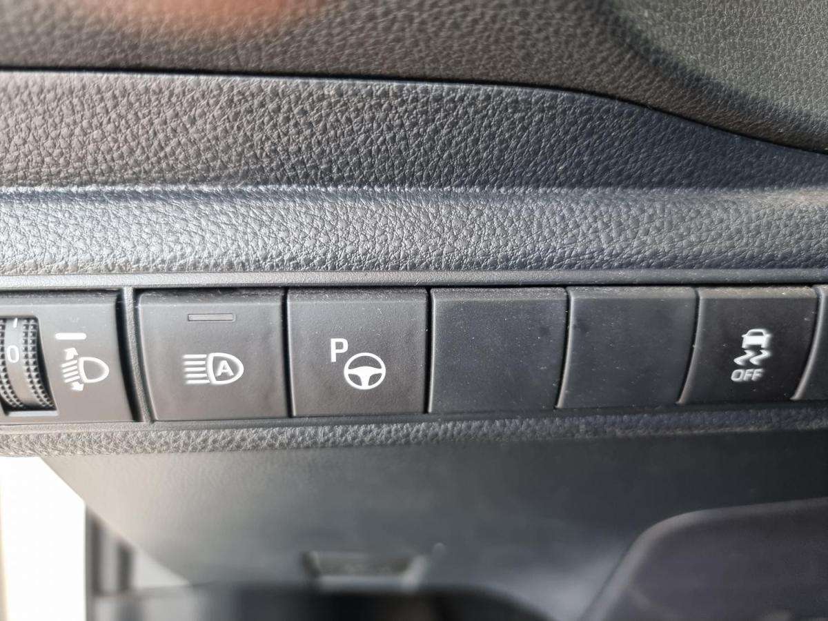 toyota-corolla-2021-hibrido-a-gasolina-1798cc