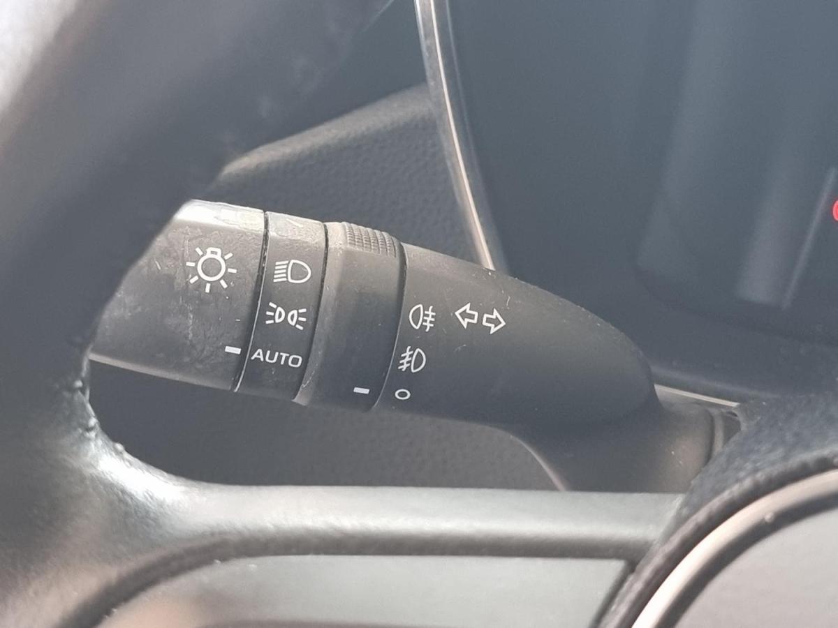 toyota-corolla-2021-hibrido-a-gasolina-1798cc