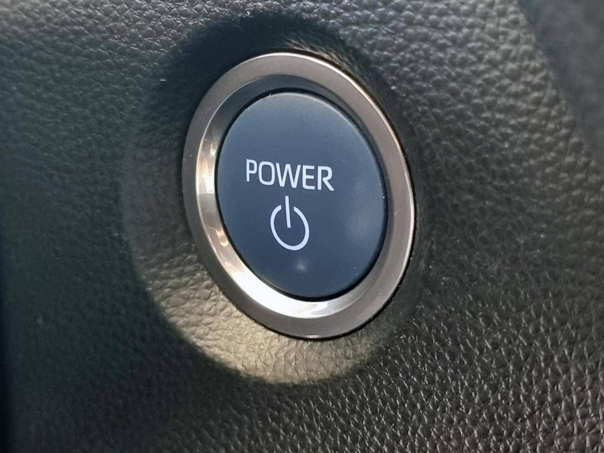 toyota-corolla-2021-hibrido-a-gasolina-1798cc