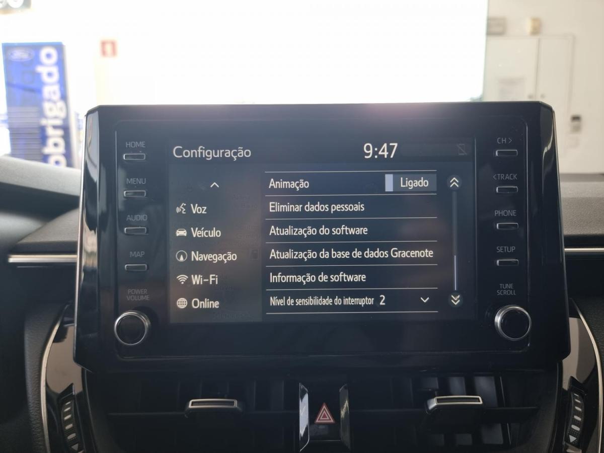 toyota-corolla-2021-hibrido-a-gasolina-1798cc