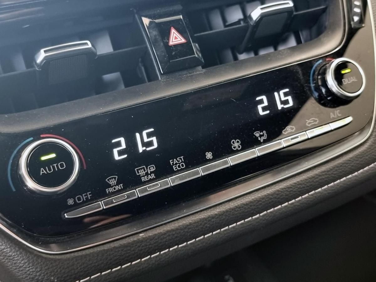 toyota-corolla-2021-hibrido-a-gasolina-1798cc