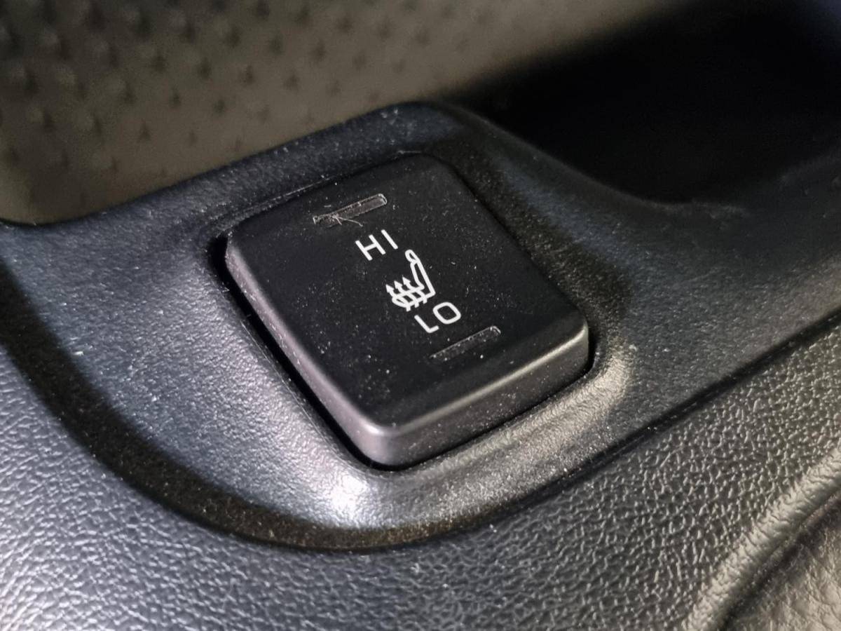 toyota-corolla-2021-hibrido-a-gasolina-1798cc