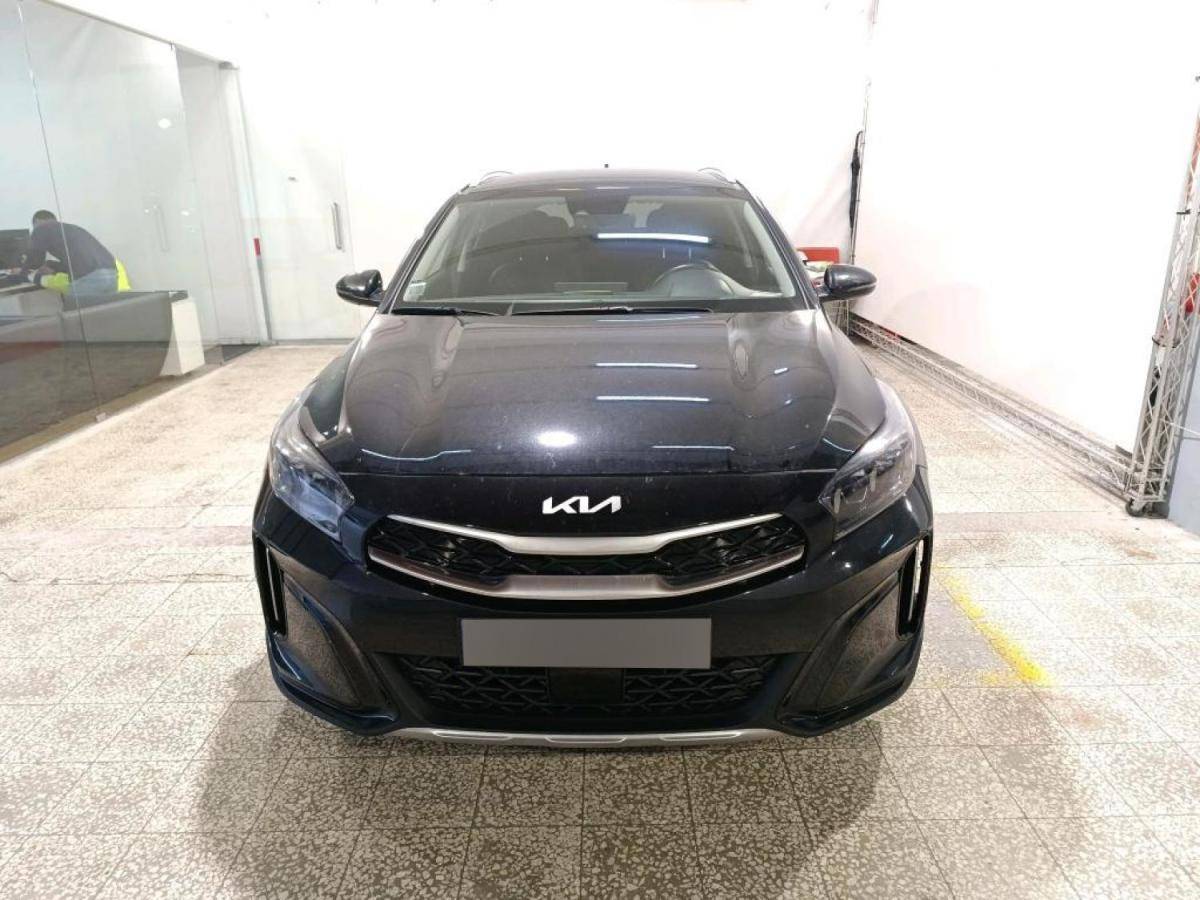 kia-xceed-2023-hibrido-a-gasolina-1580cc