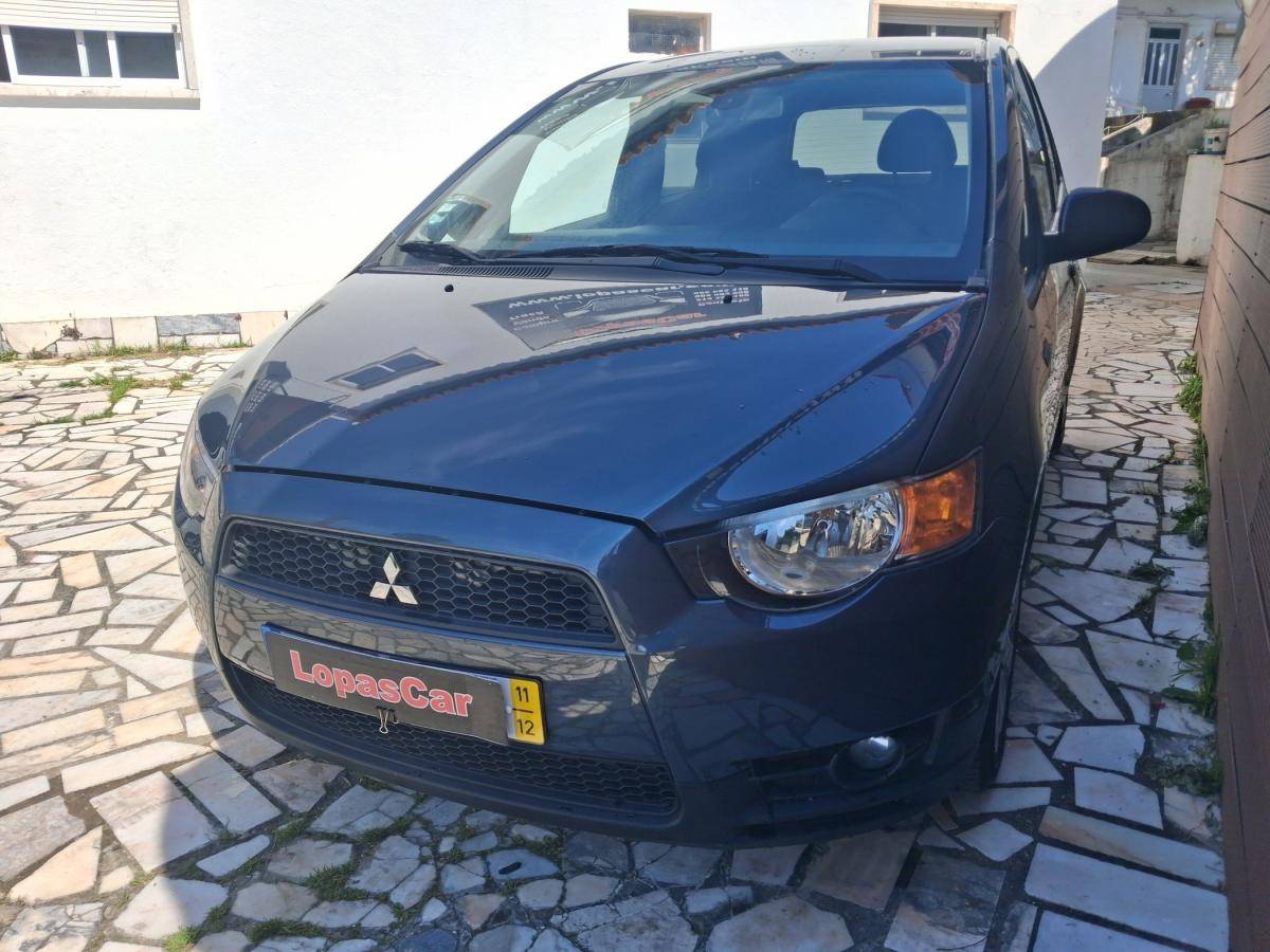 mitsubishi-colt-2011-gasolina-1332cc