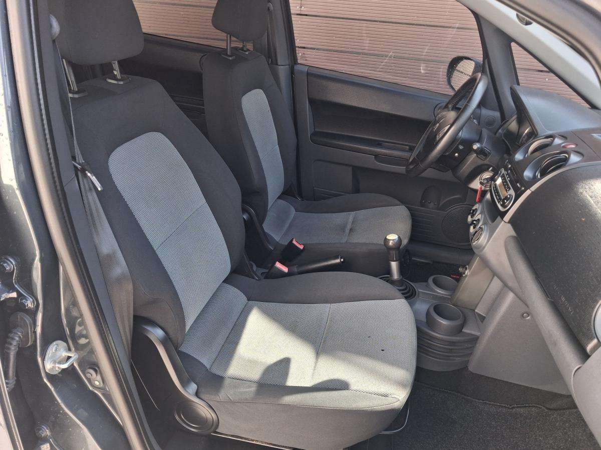 mitsubishi-colt-2011-gasolina-1332cc