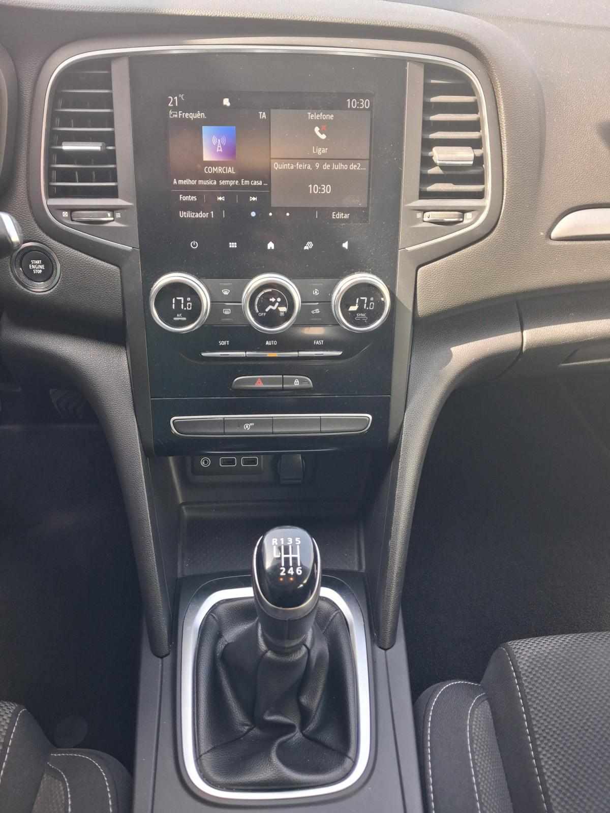 renault-megane-2023-diesel-1461cc