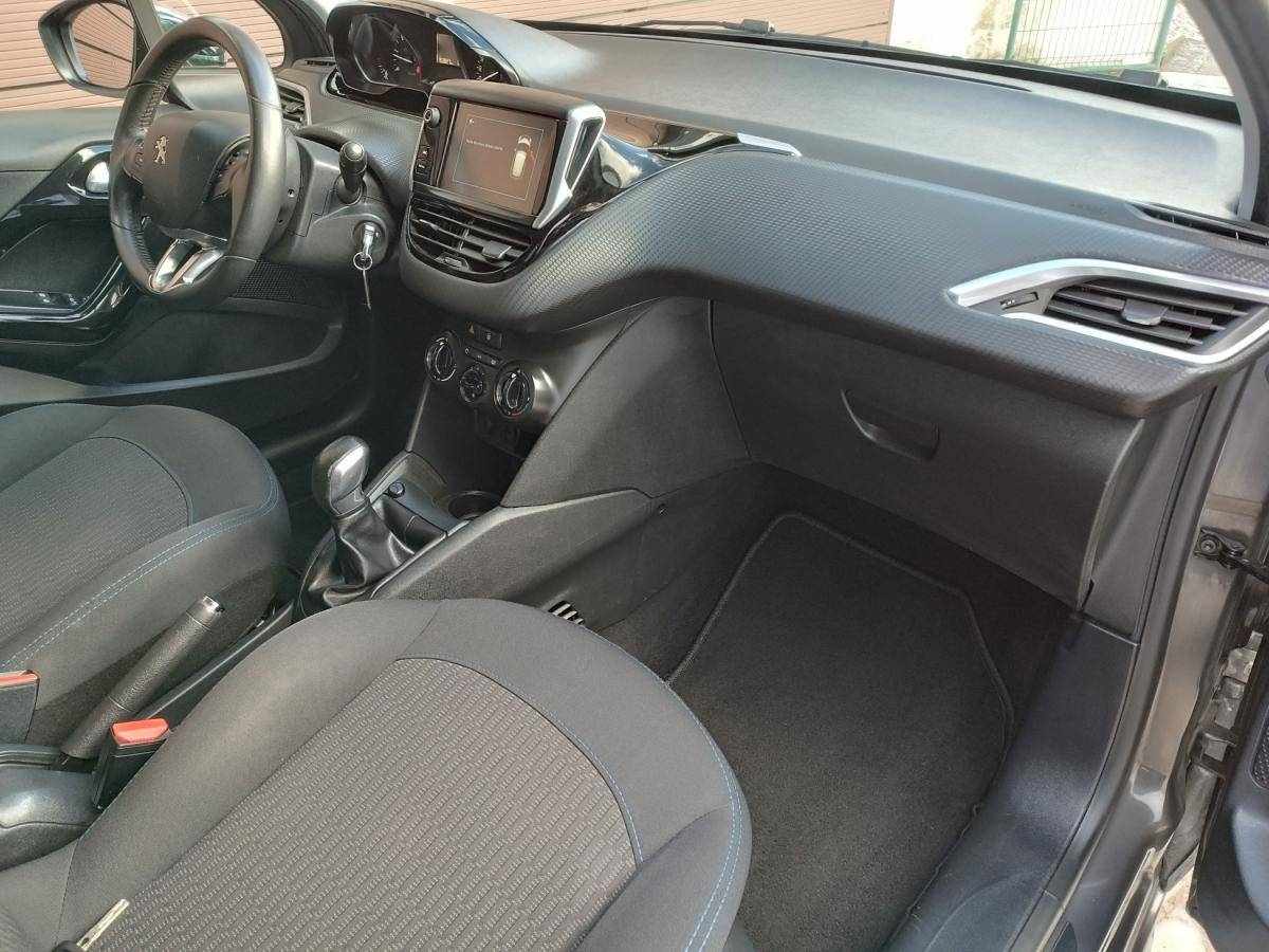 peugeot-208-2018-diesel-1600cc