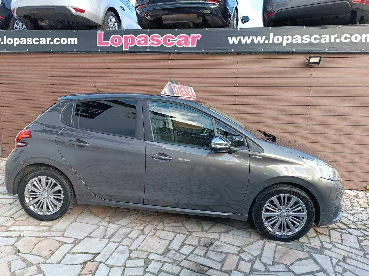peugeot-208-2018-diesel-1600cc