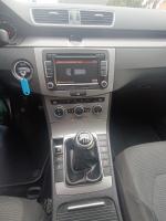 volkswagen-passat-variant-2011-diesel-1598cc