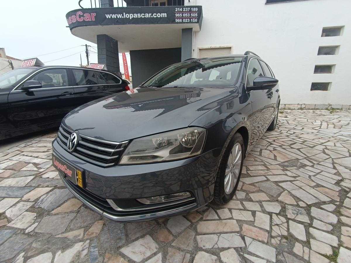 volkswagen-passat-variant-2011-diesel-1598cc