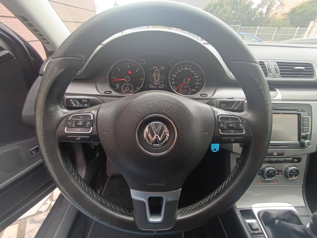 volkswagen-passat-variant-2011-diesel-1598cc