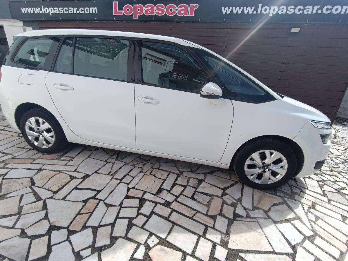 citroen-c4-grand-picasso-2015-diesel-1560cc