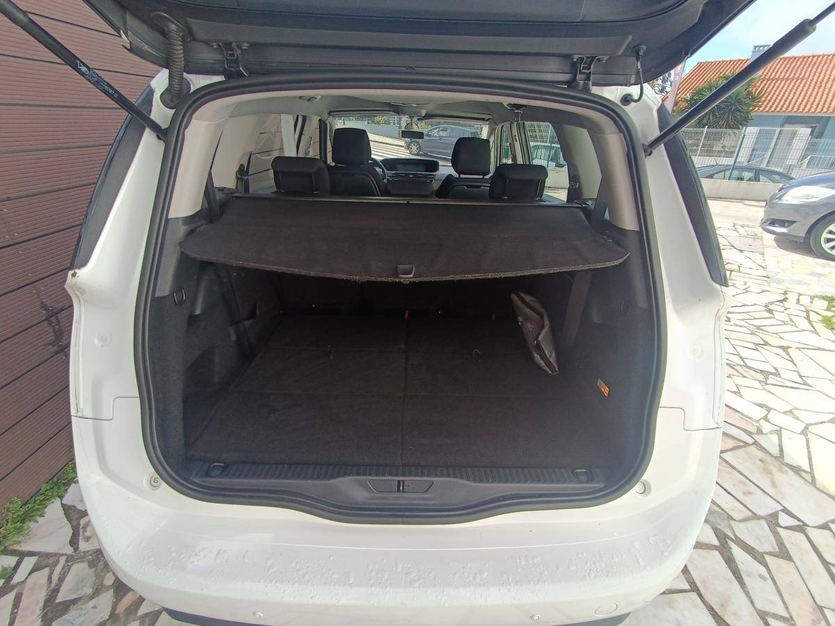 citroen-c4-grand-picasso-2015-diesel-1560cc
