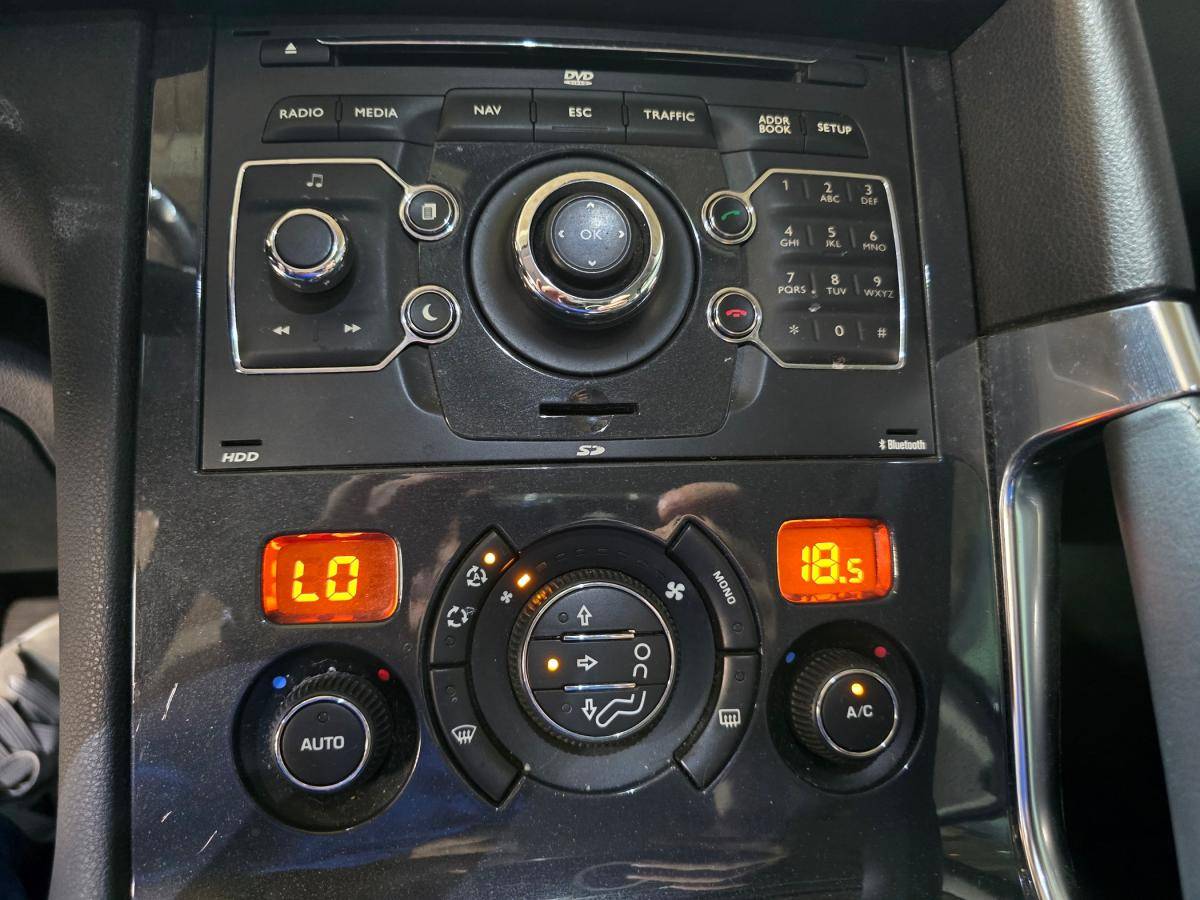 peugeot-3008-2012-hibrido-a-diesel-1997cc