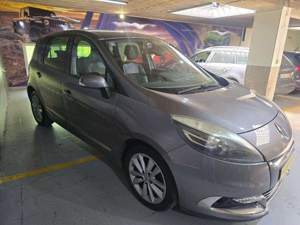 renault-scenic-2012-diesel-1461cc