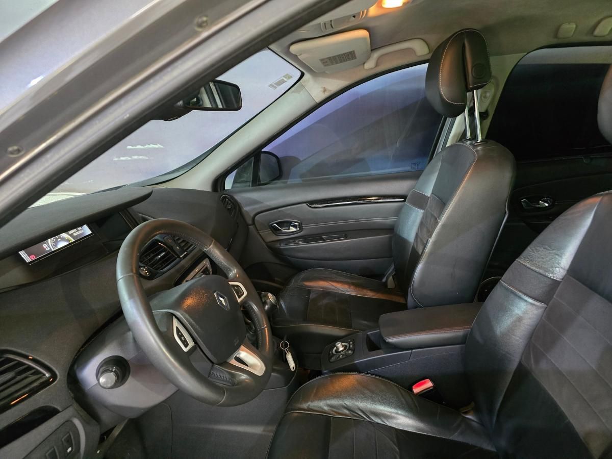 renault-scenic-2012-diesel-1461cc