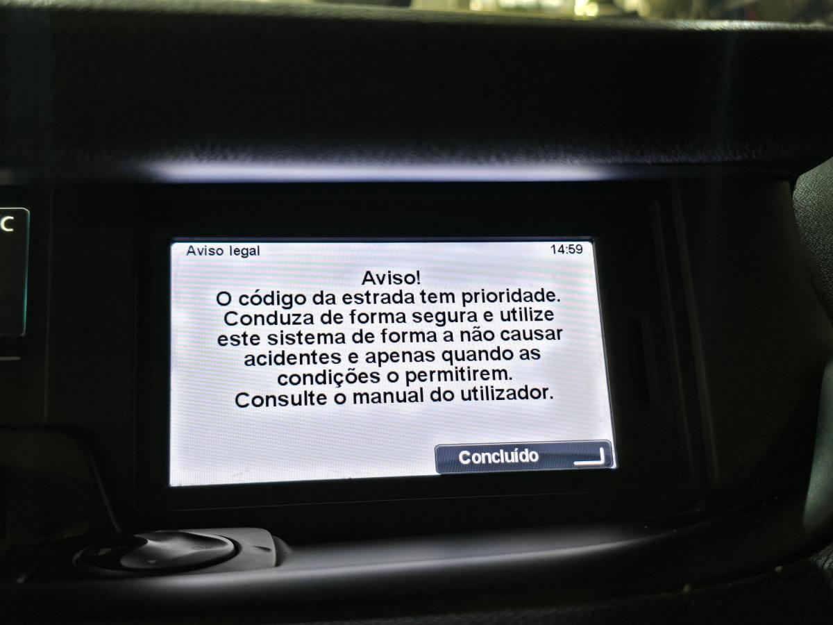 renault-scenic-2012-diesel-1461cc
