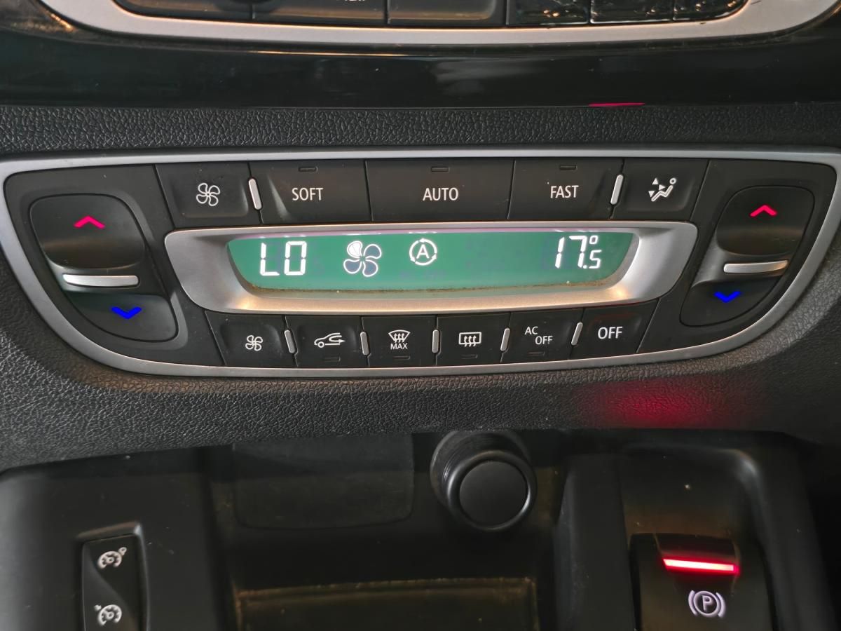 renault-scenic-2012-diesel-1461cc