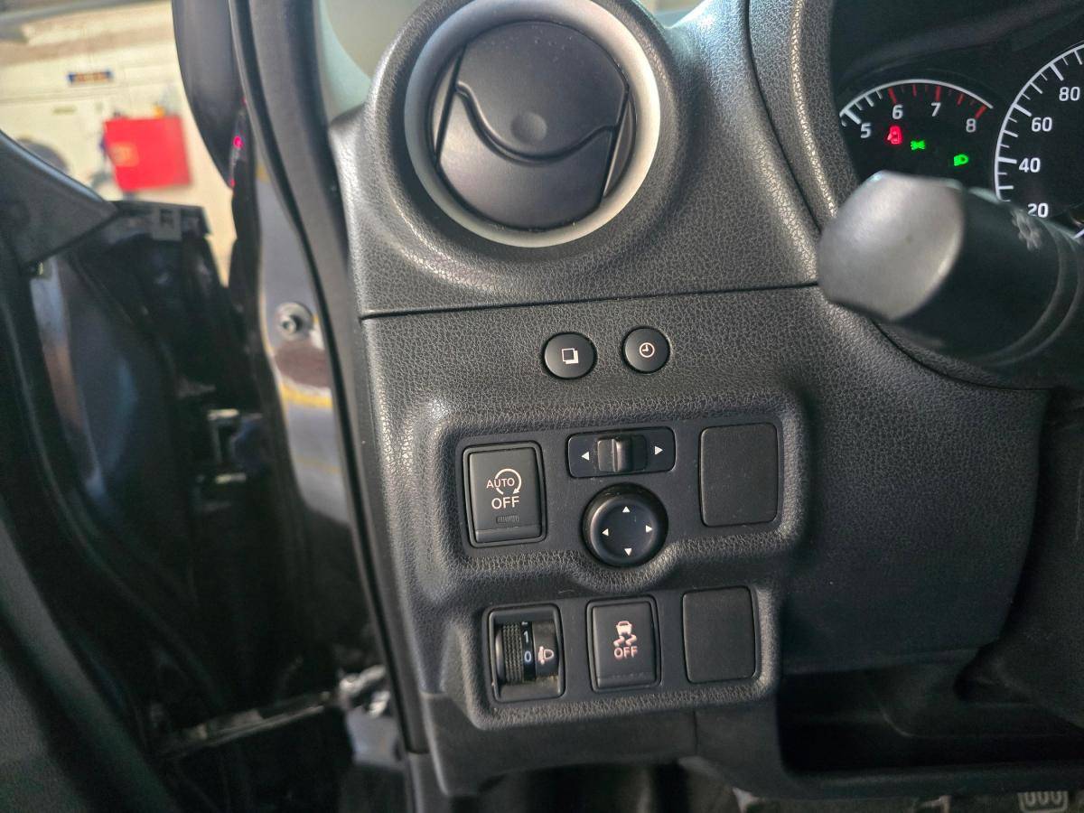 nissan-note-2014-gasolina-1198cc